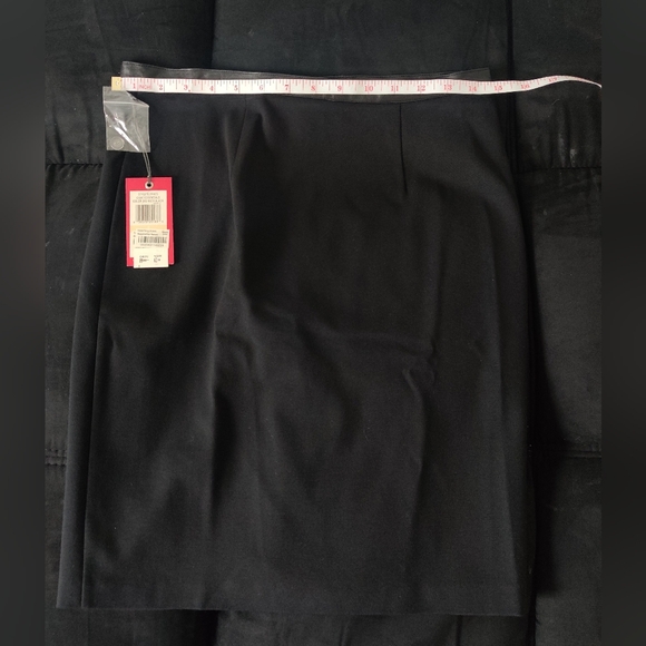 🆕 Vince Camuto rich black business casual pencil Skirt with faux leather trim_2 - Picture 7 of 9